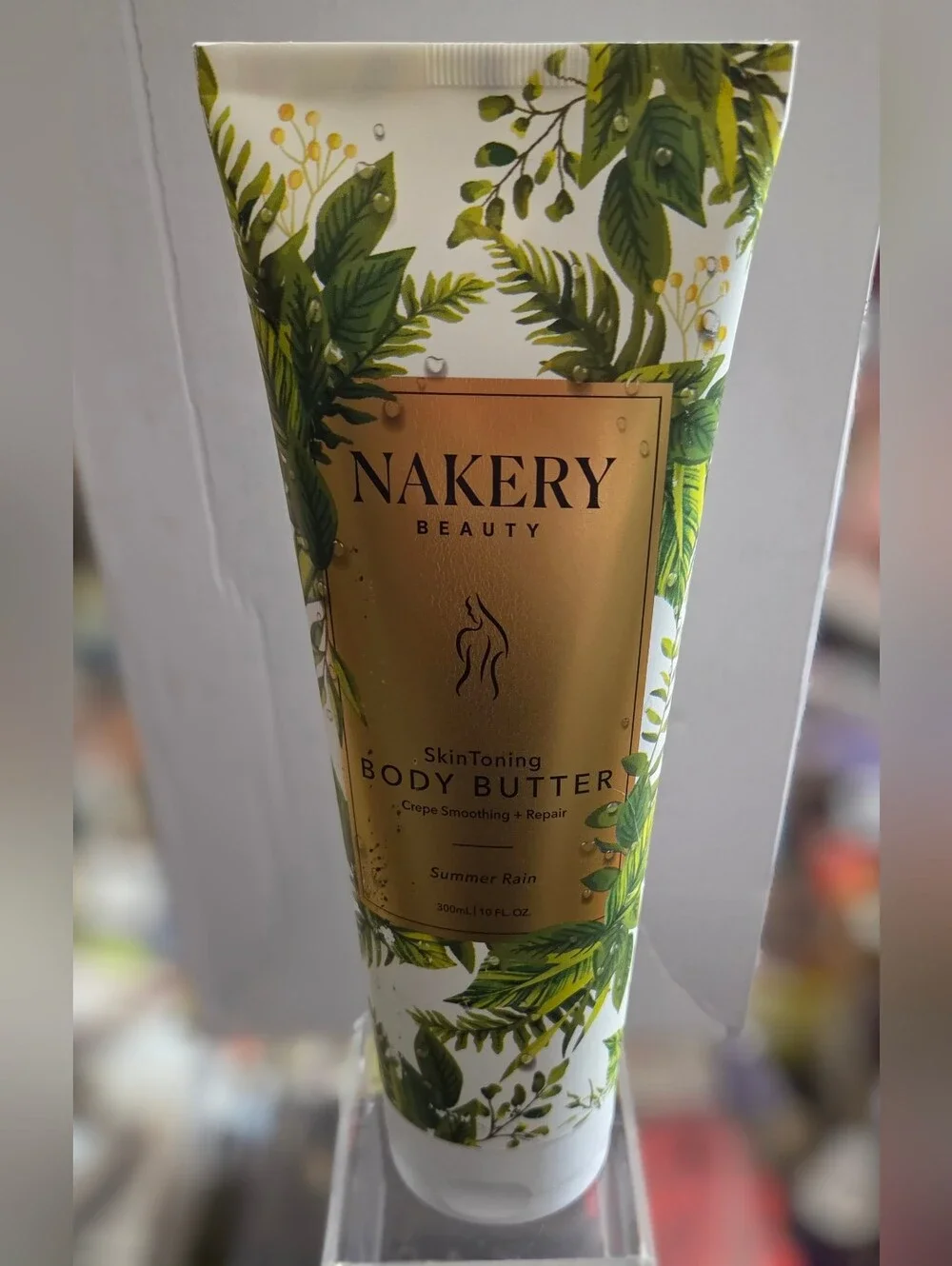 Nakery skintoning body
